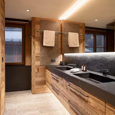 Chalech Alpha In Alpesi faház Lech am Arlberg